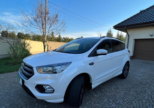 Ford Kuga cena 86900 przebieg: 46000, rok produkcji 2019 z Lubartów małe 596